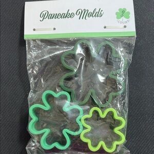 Shamrocks Green Clover Pancake Molds